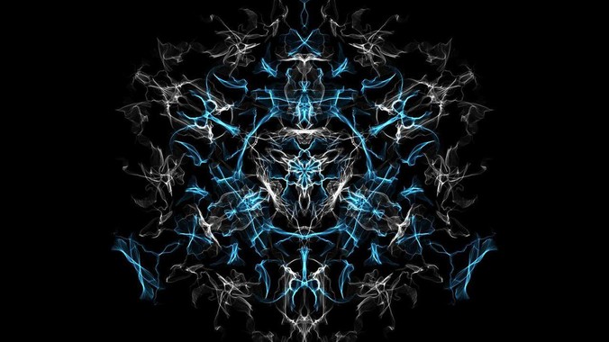 ***拍大尺度片子时摄影师不会看光吗?